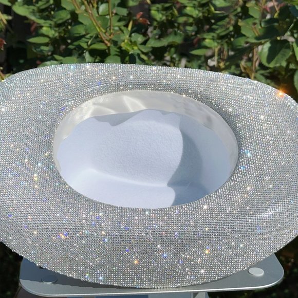 Fully Covered White & Crystal Rhinestone Cowboy Hat,Rhinestone Cowgirl Hat.